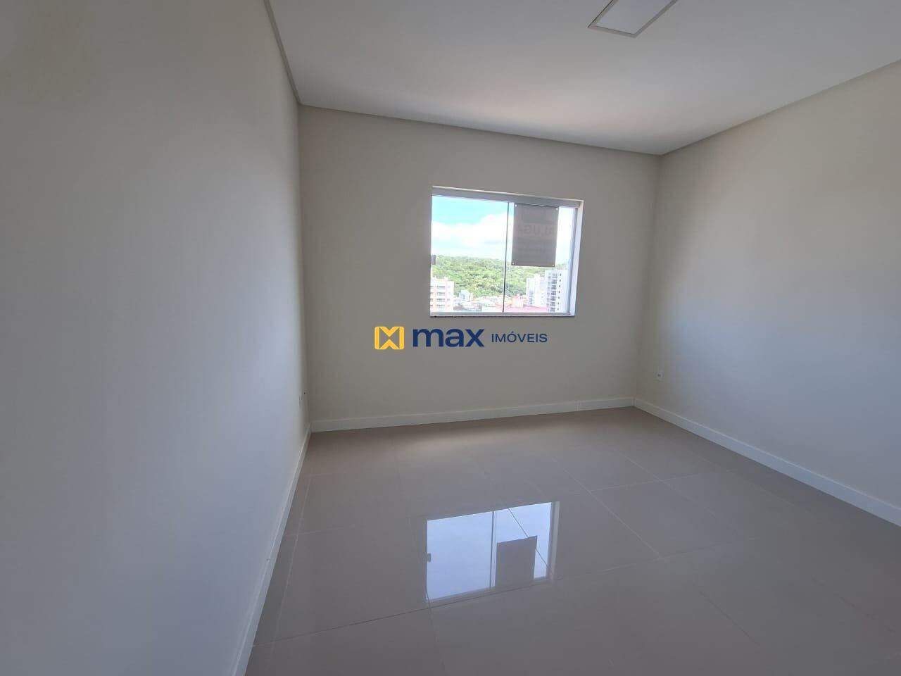 Apartamento à venda no Tabuleiro: