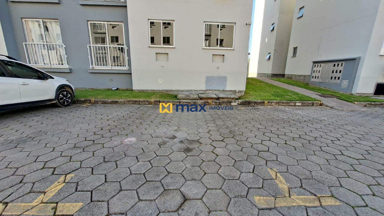 Apartamento para aluguel no Itaipava: Vaga de garagem