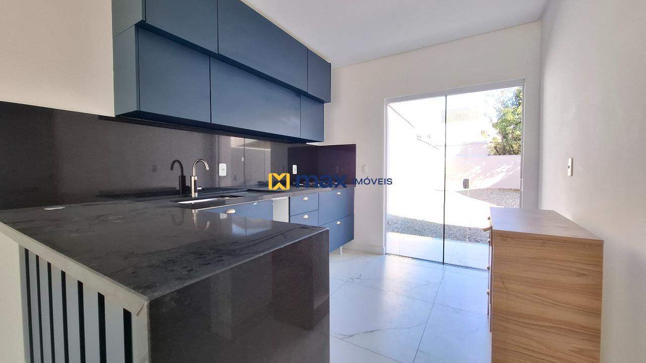 Casa à venda no Cordeiros: Cozinha
