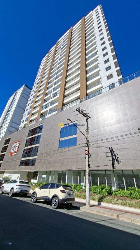 Apartamento para aluguel no Centro: empreendimento