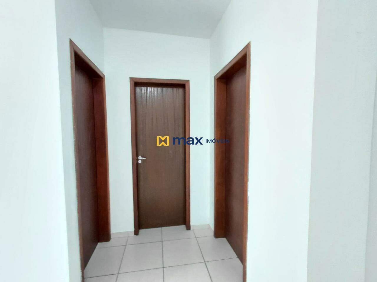 Apartamento para aluguel no Meia Praia: