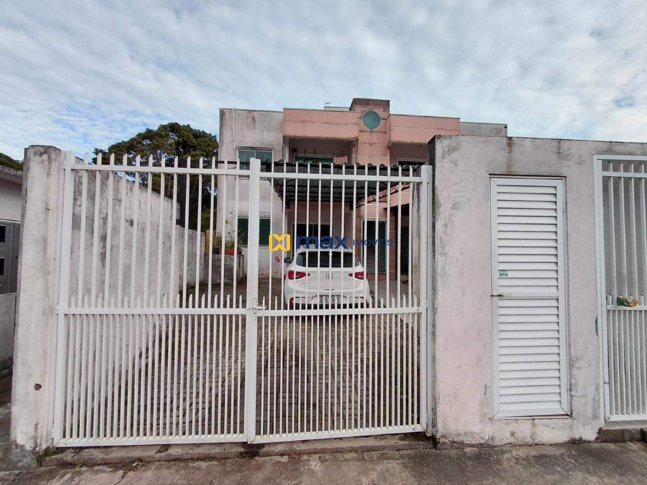 Apartamento para aluguel no Meia Praia: 