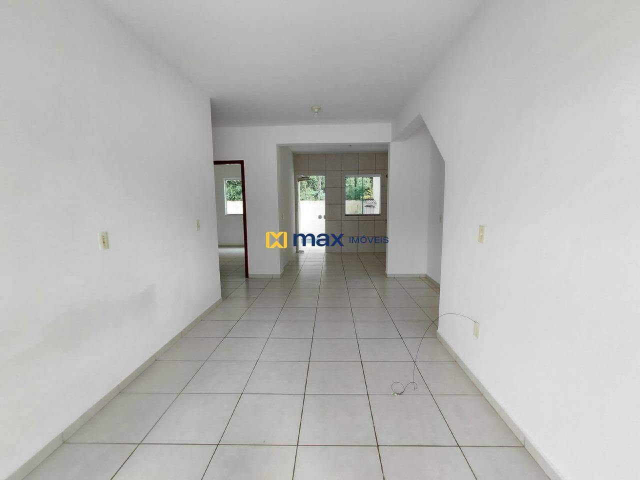 Apartamento para aluguel no Meia Praia: