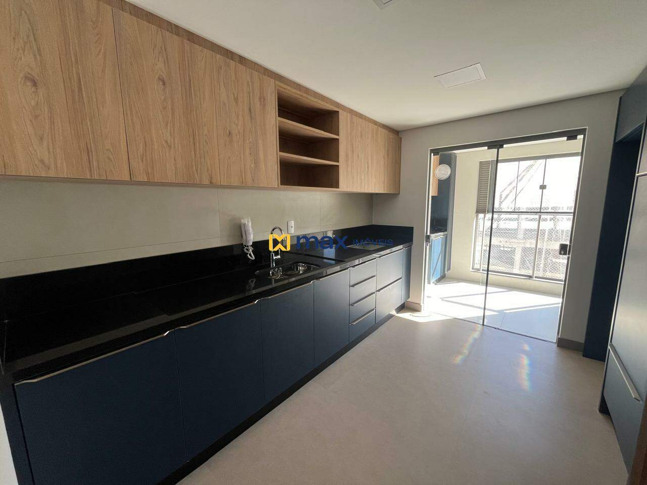 Apartamento para aluguel no Ariribá: 