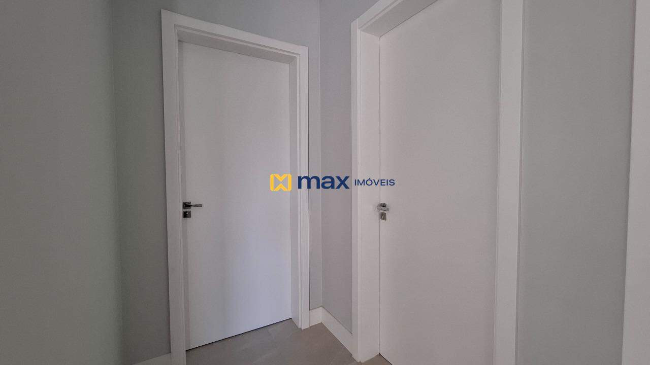 Apartamento à venda no Centro: Corredor