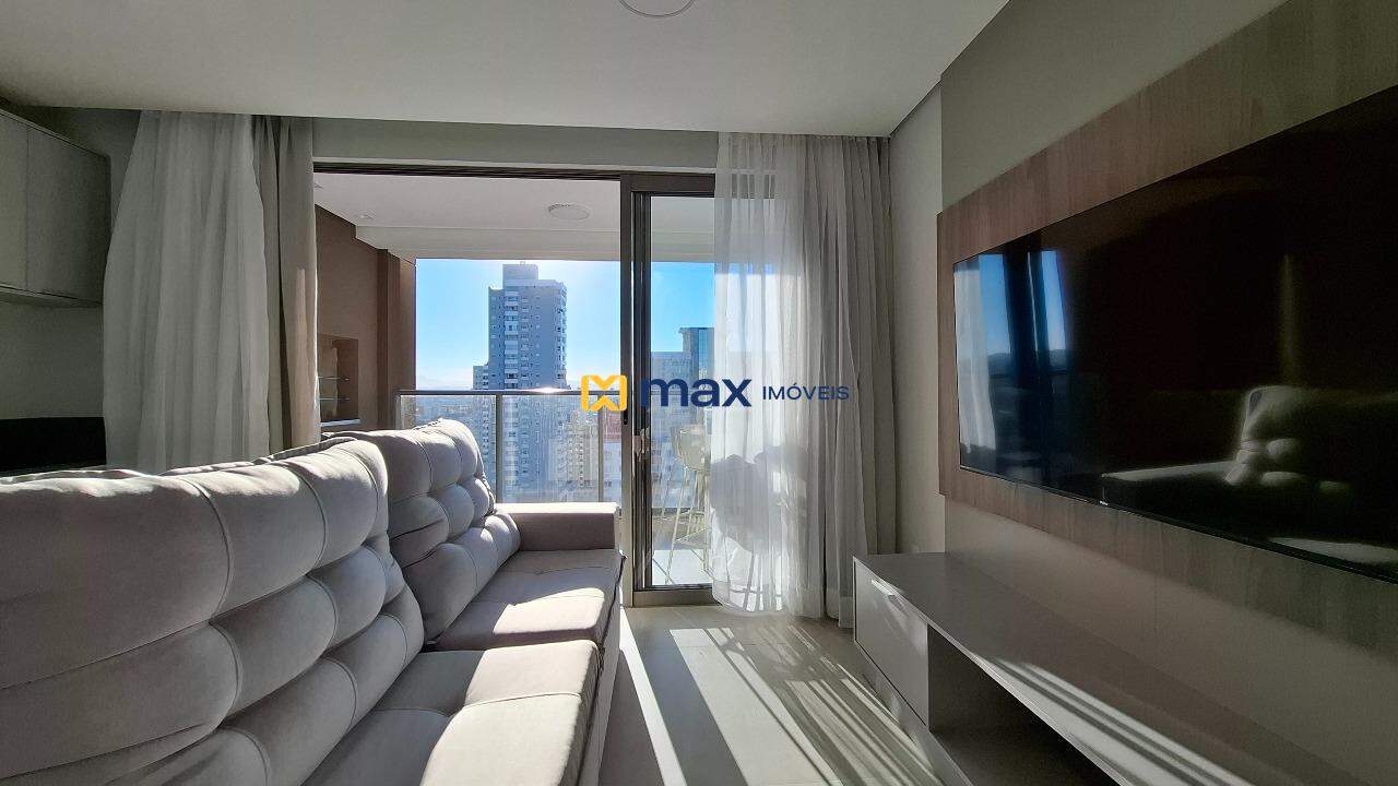 Apartamento à venda no Centro: Living integrado