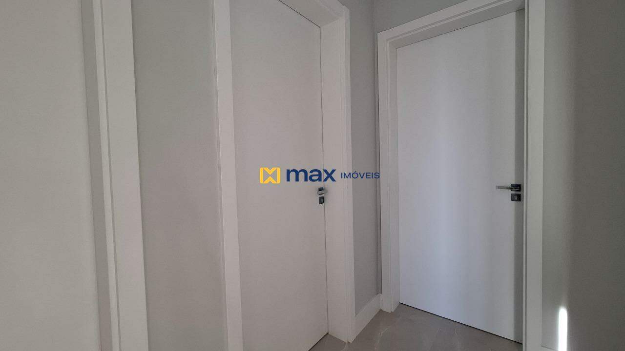 Apartamento à venda no Centro: Corredor