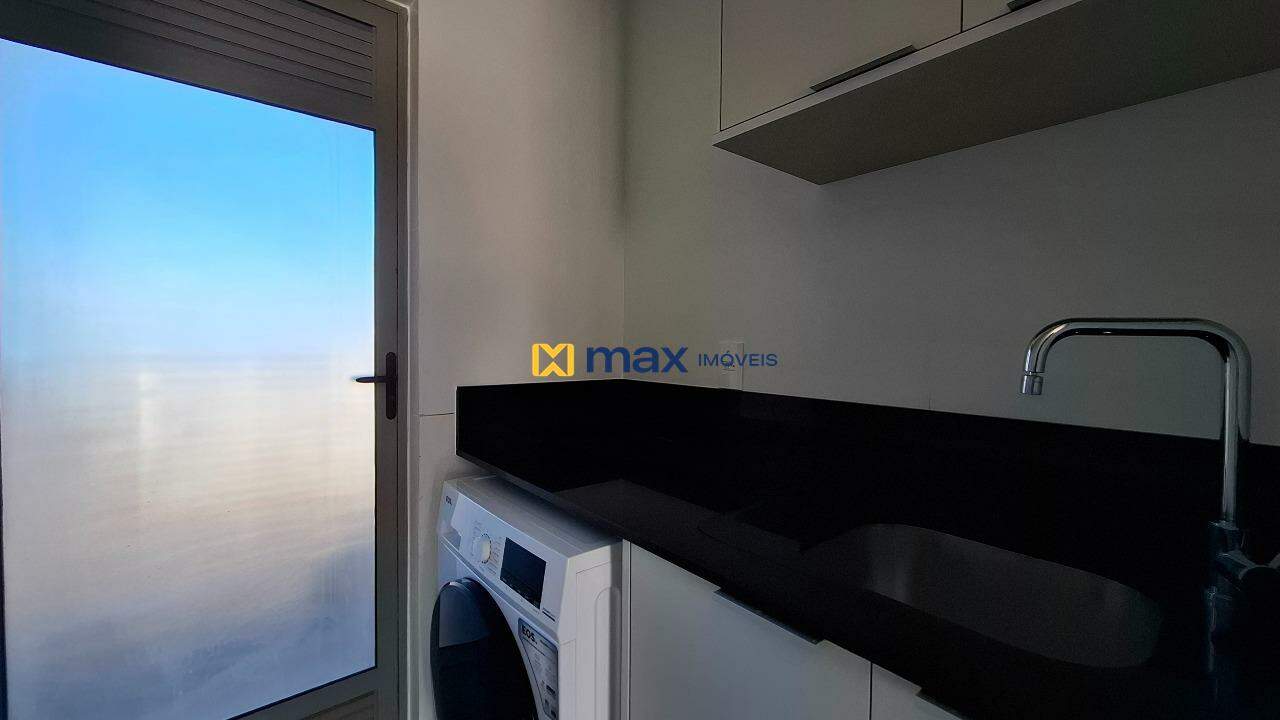 Apartamento à venda no Centro: Área de serviço