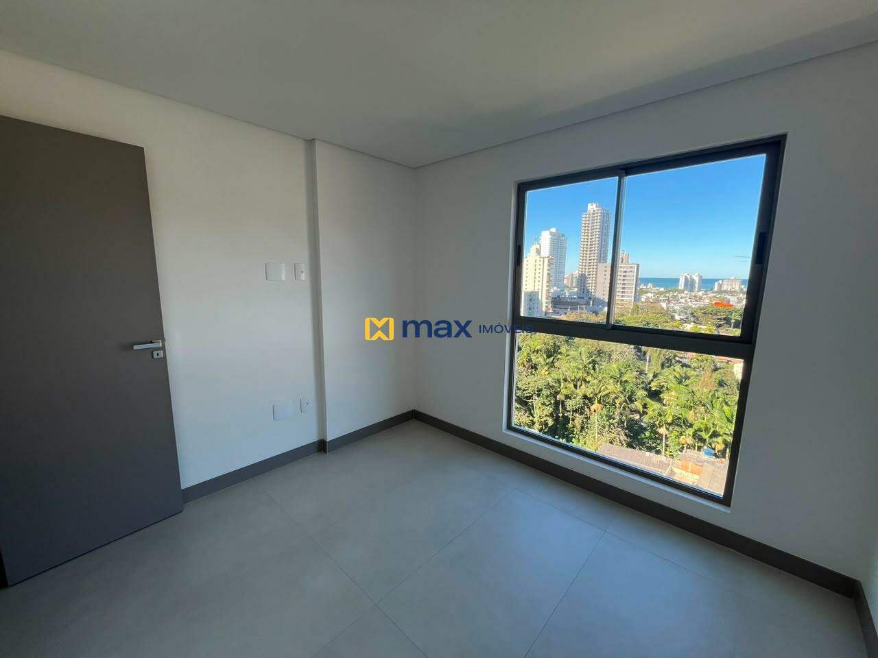 Apartamento para aluguel no Ariribá: