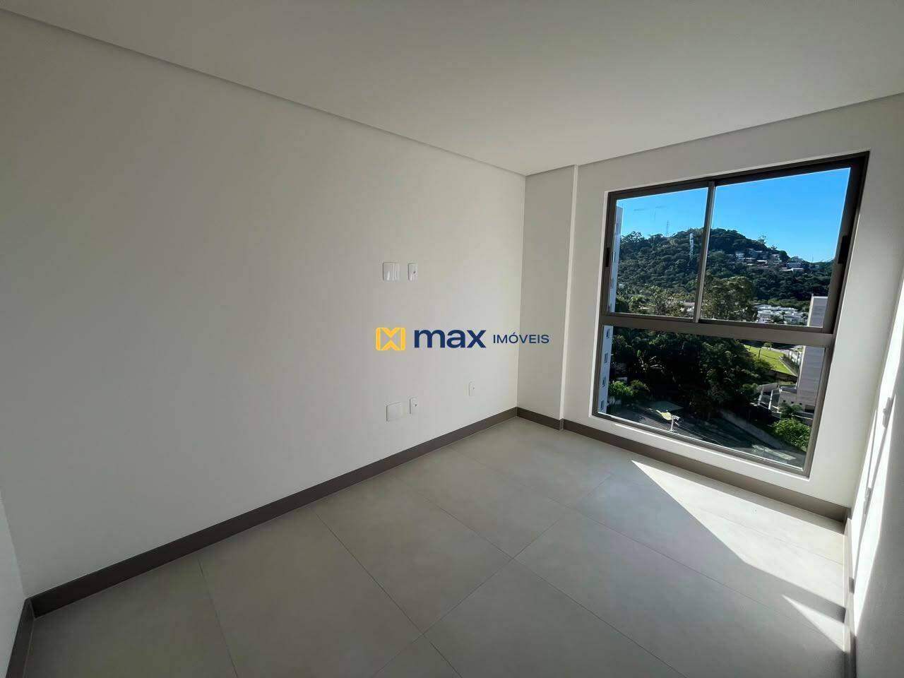 Apartamento para aluguel no Ariribá: