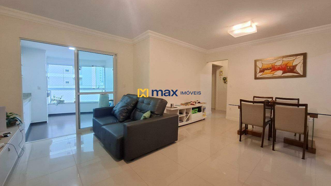 Apartamento à venda no Praia Brava: Living integrado