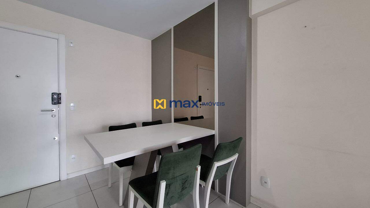 Apartamento à venda no Centro: Living integrado