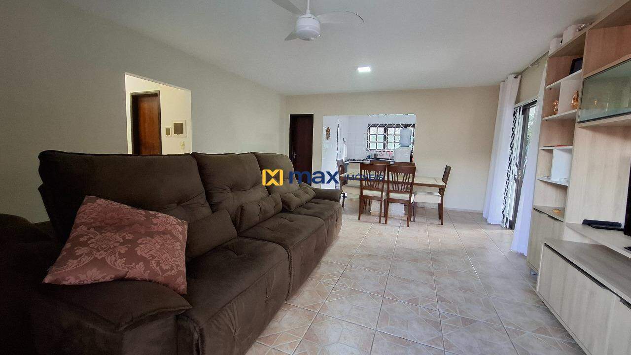 Casa à venda no Fazenda: Living integrado