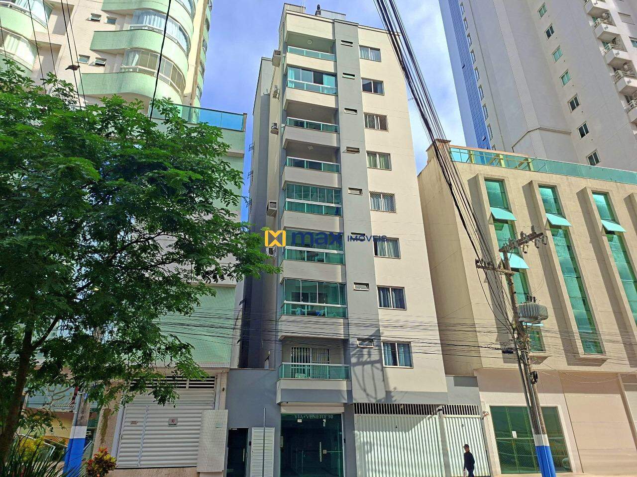 Apartamento à venda no Centro: fachada
