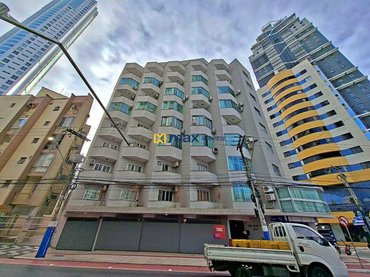 Apartamento à venda no Centro: fachada