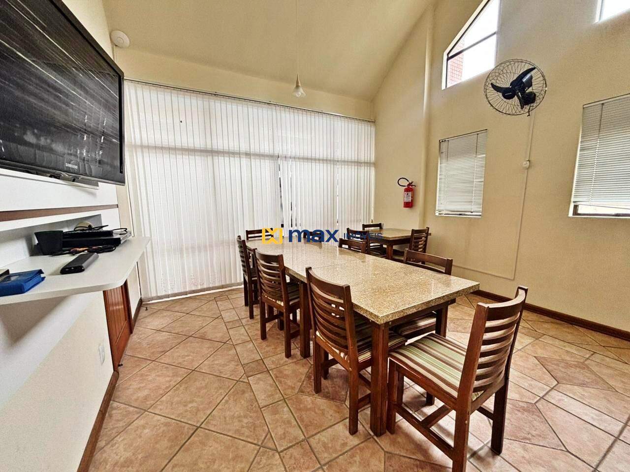 Apartamento para aluguel no Centro: salão festas