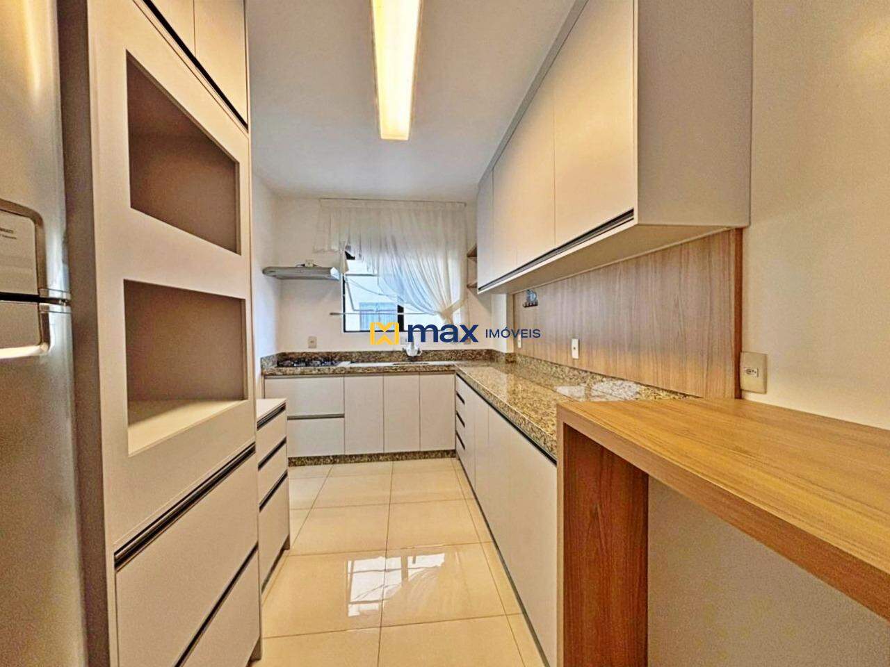 Apartamento para aluguel no Centro: cozinha