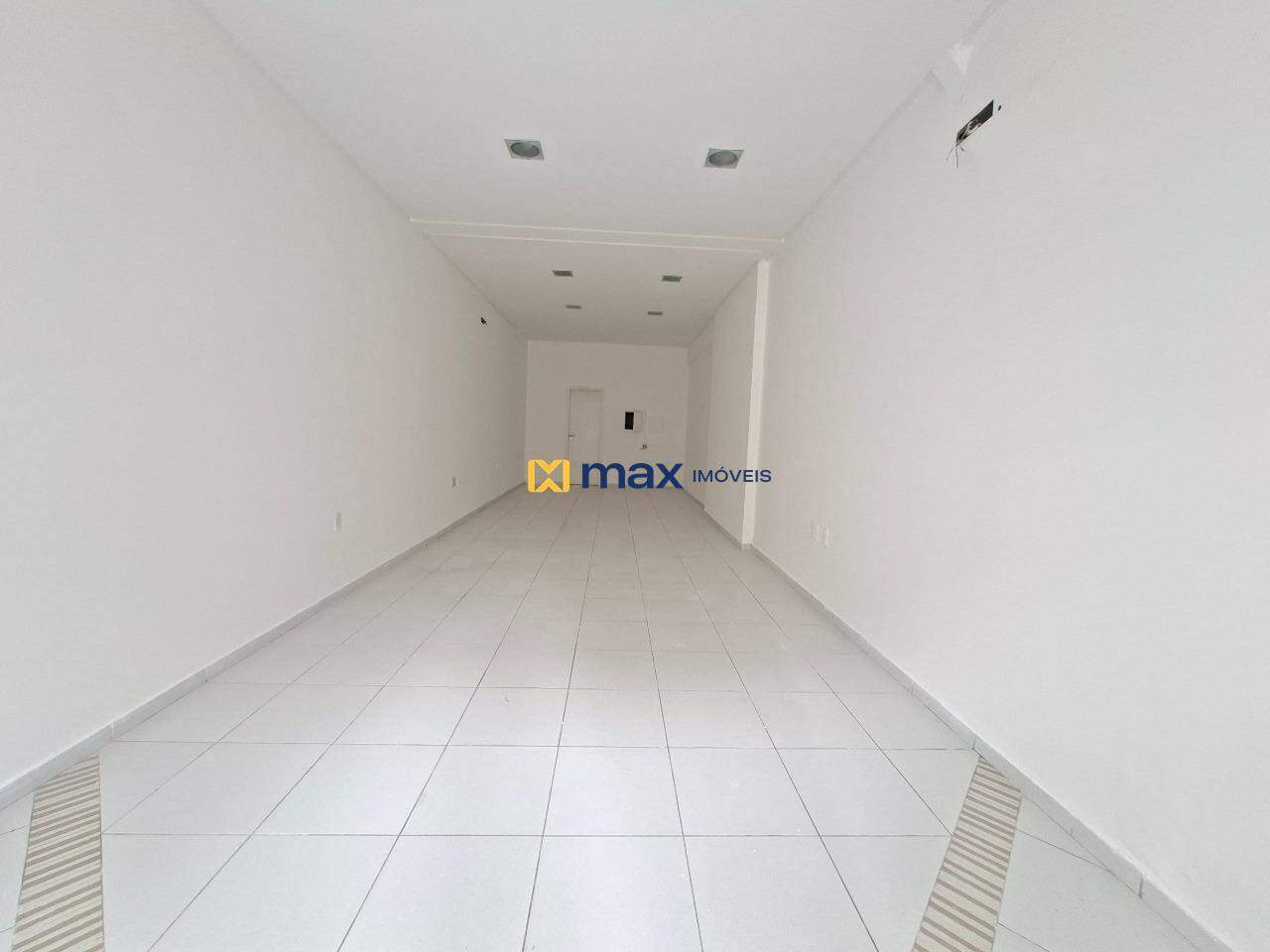 Sala para aluguel no Centro: 