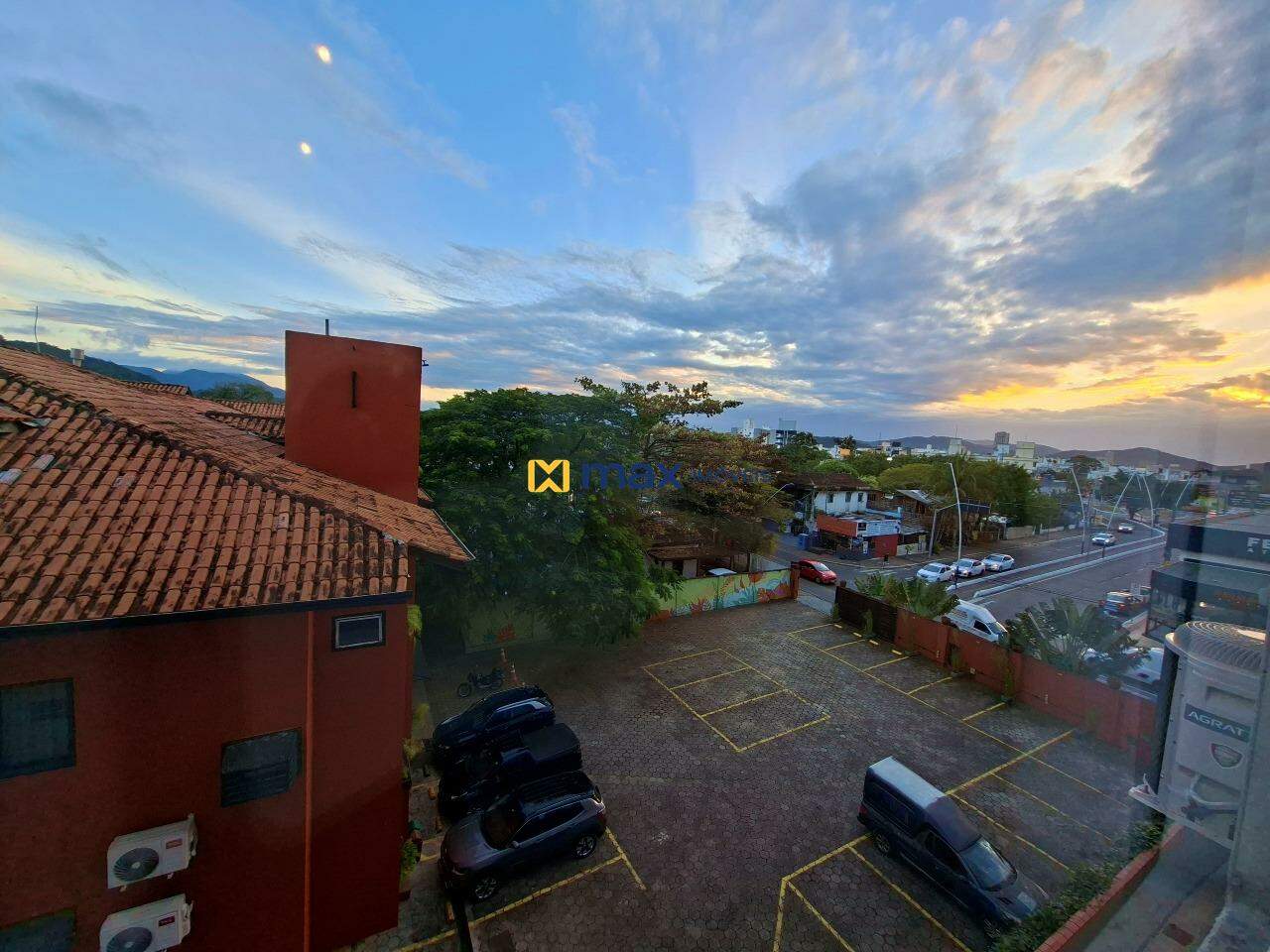 Apartamento à venda no Vila Real: vista sala