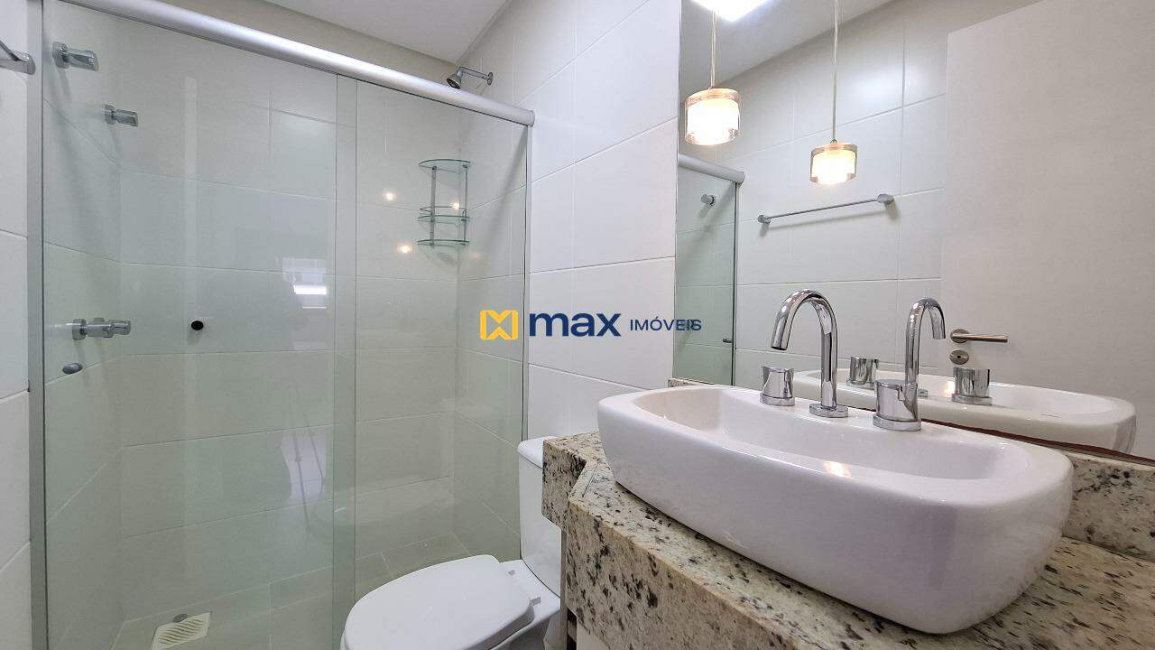 Apartamento à venda no Fazenda: Banheiro social