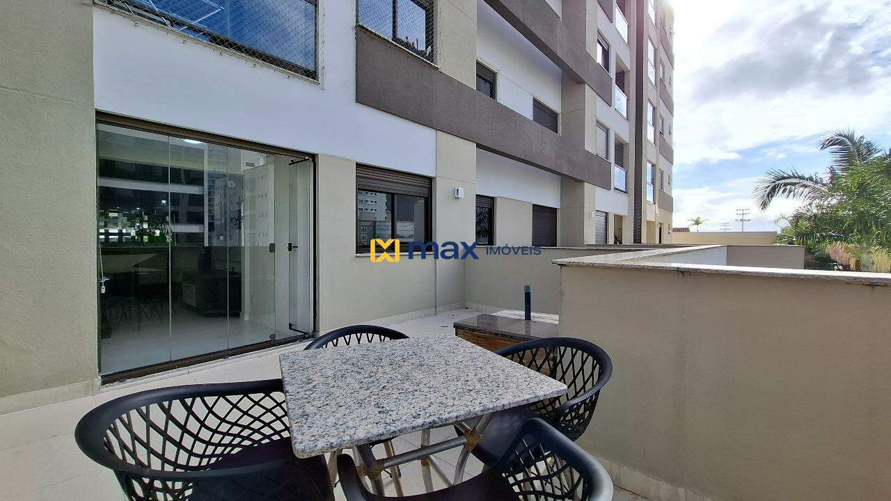 Apartamento à venda no Fazenda: Sacada