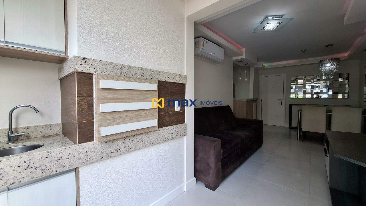 Apartamento à venda no Fazenda: Sacada com churrasqueira