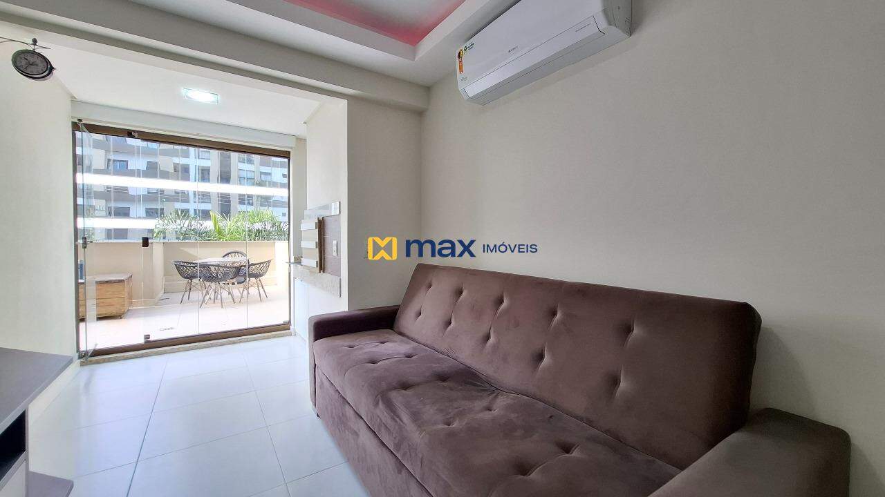 Apartamento à venda no Fazenda: Living integrado