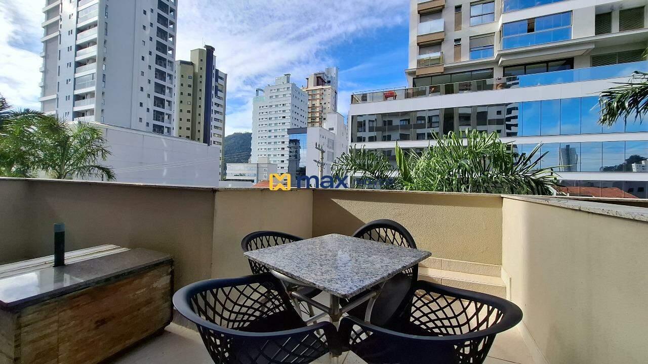 Apartamento à venda no Fazenda: Sacada