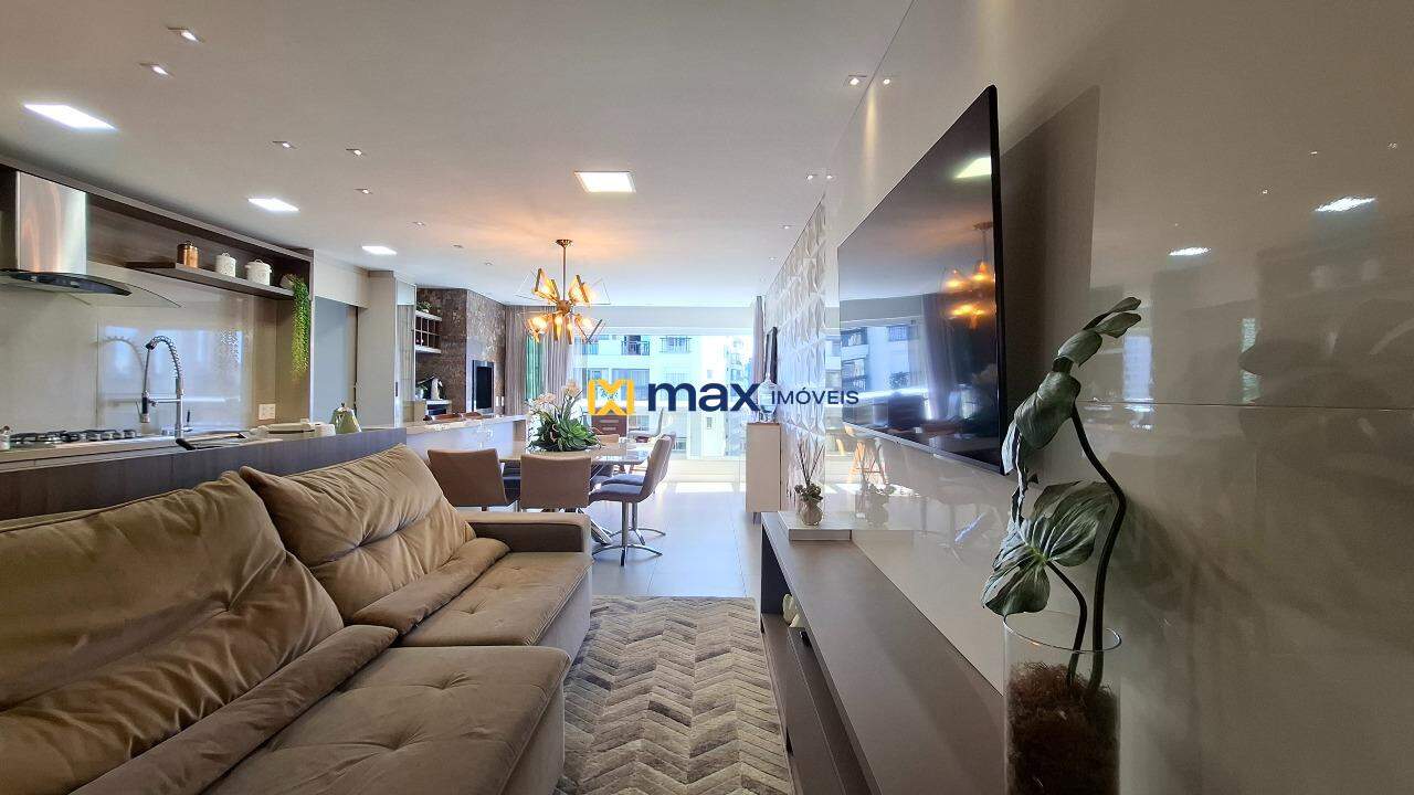 Apartamento à venda no Fazenda: Living integrado