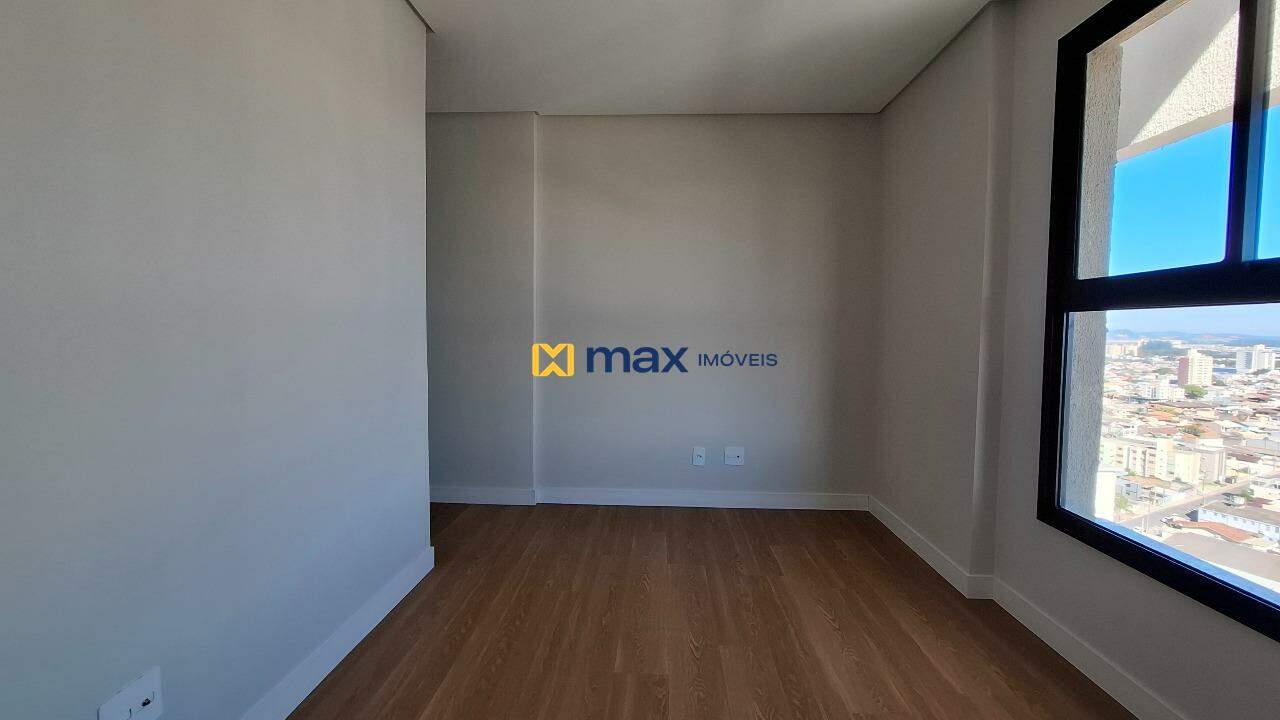 Apartamento à venda no Vila Operária: Suíte
