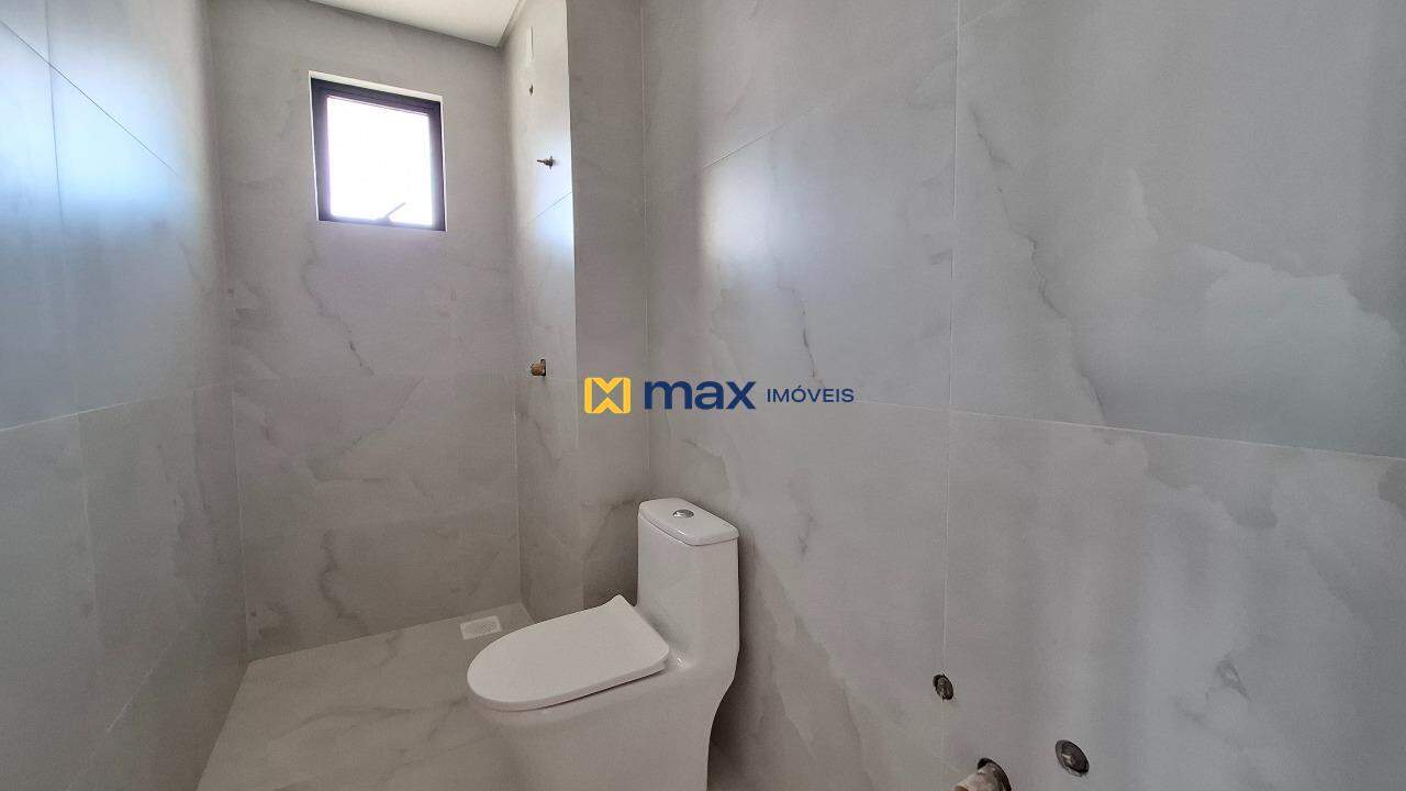 Apartamento à venda no Vila Operária: Banheiro social