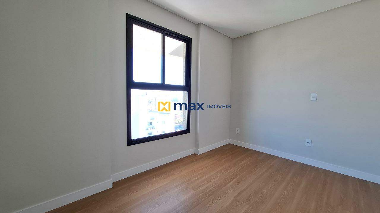Apartamento à venda no Vila Operária: Suíte