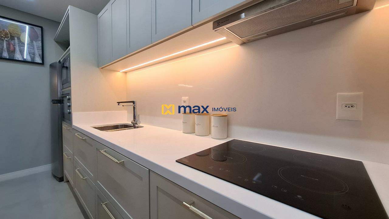 Apartamento à venda no Praia Brava: Cozinha