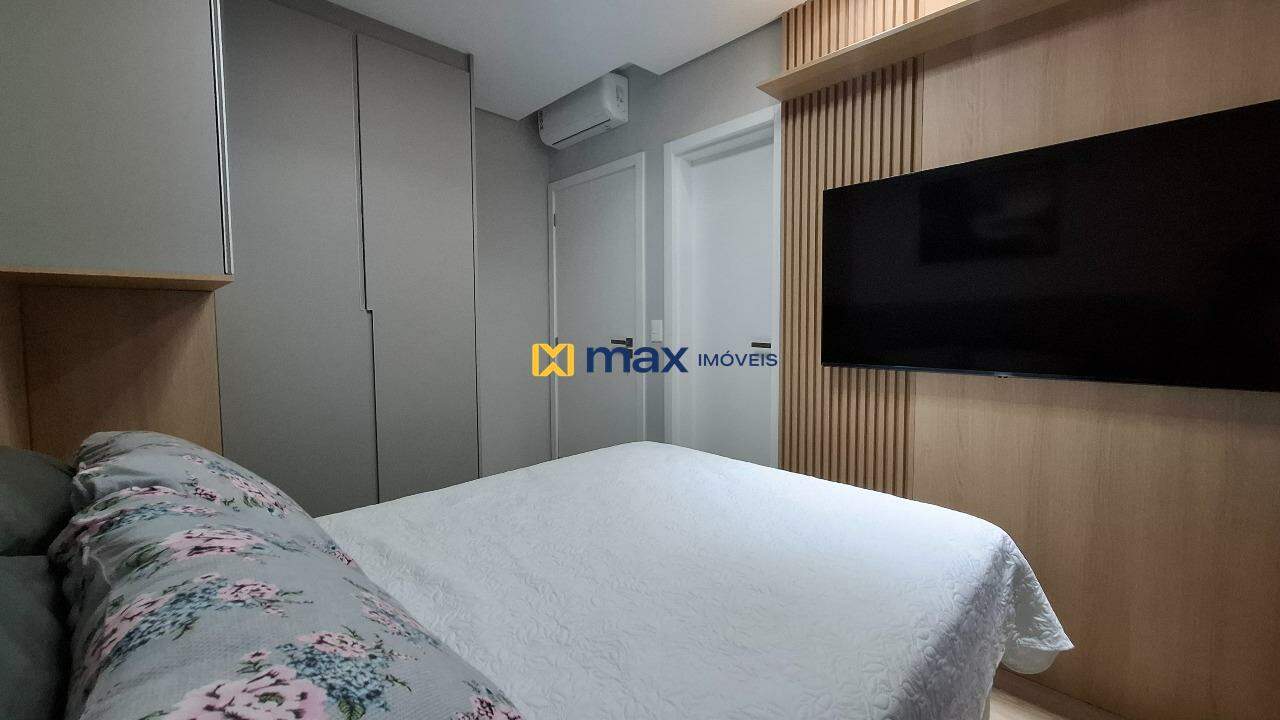 Apartamento à venda no Praia Brava: Suíte 2