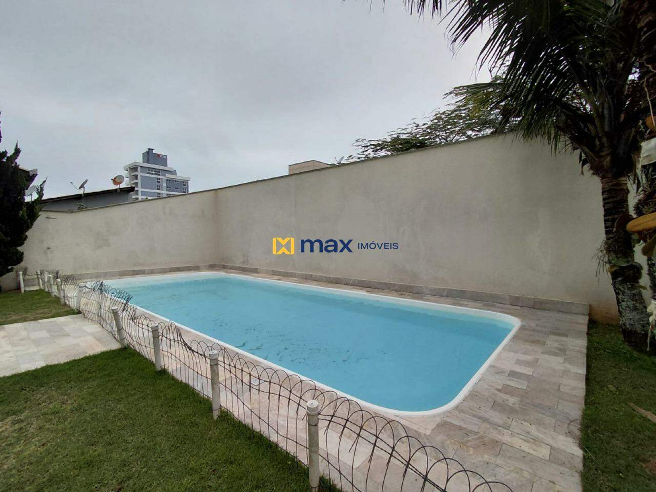 Casa para aluguel no Centro: Piscina