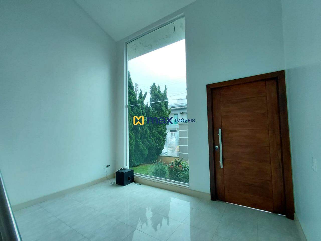 Casa para aluguel no Centro: Sala