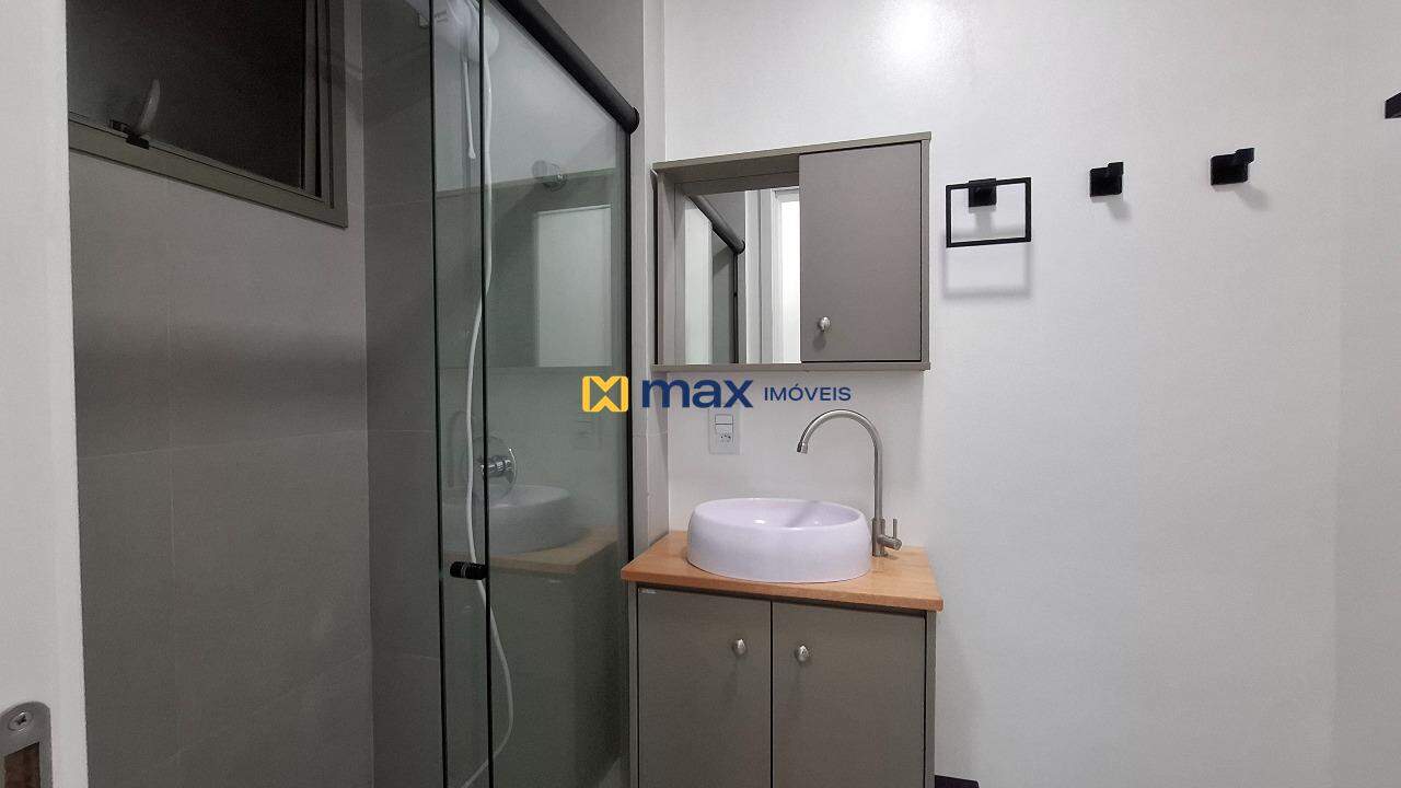 Apartamento para aluguel no São Vicente: Banheiro Social