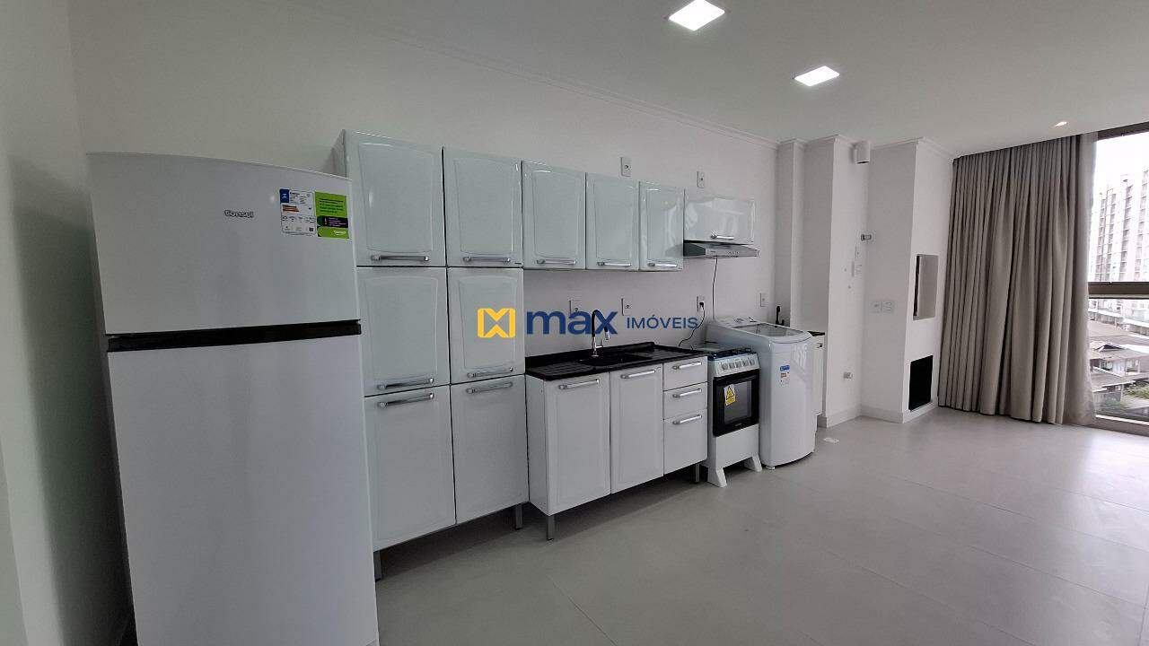 Apartamento para aluguel no São Vicente: Cozinha/ Lavanderia