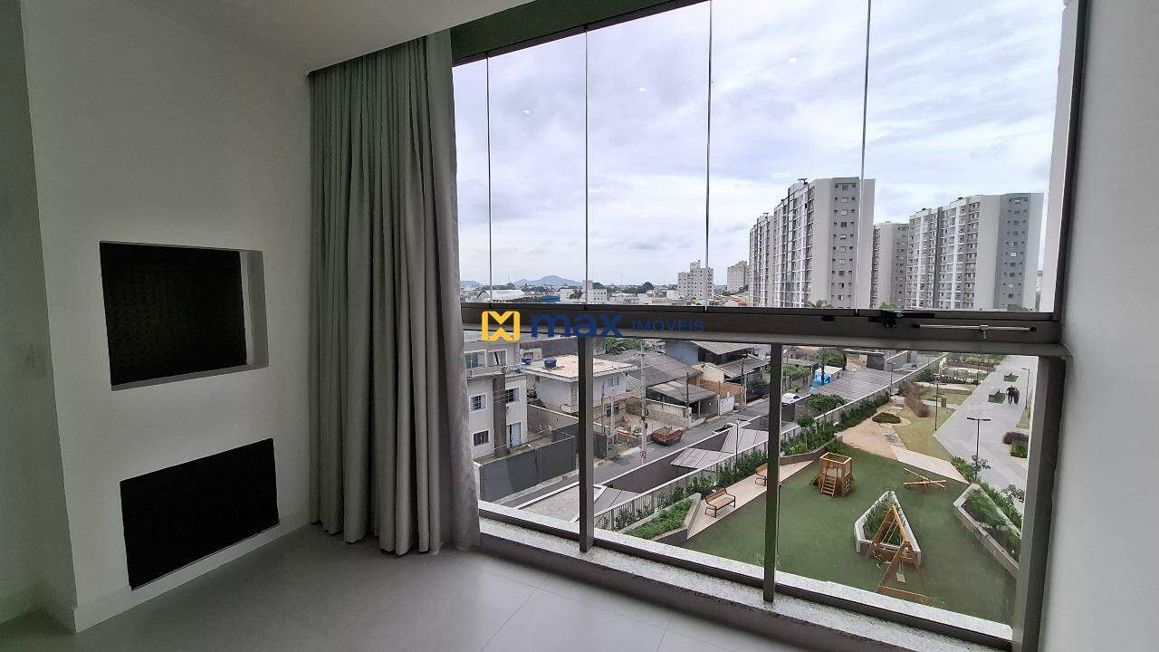 Apartamento para aluguel no São Vicente: Sacada