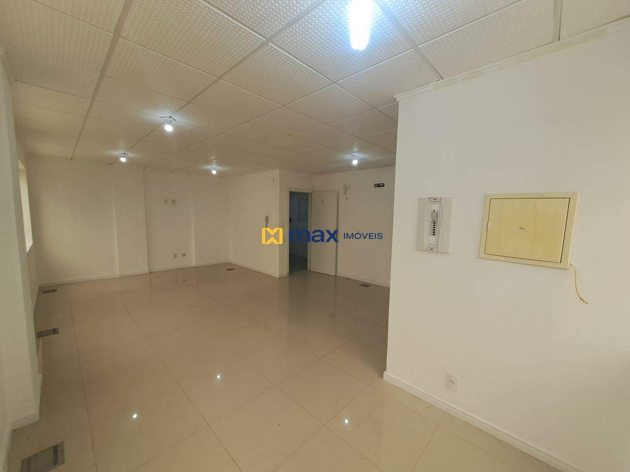 Sala à venda no Centro: Sala