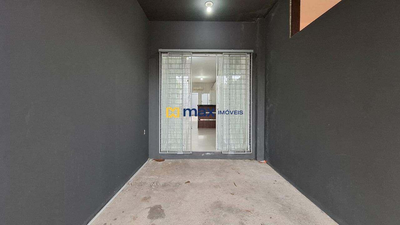 Casa à venda no Espinheiros: Área externa