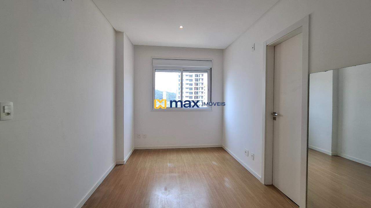 Apartamento à venda no Fazenda: Suíte