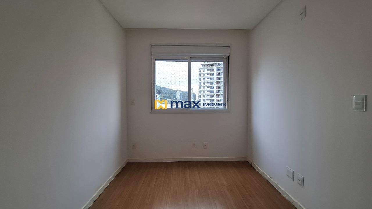 Apartamento à venda no Fazenda: Dormitório