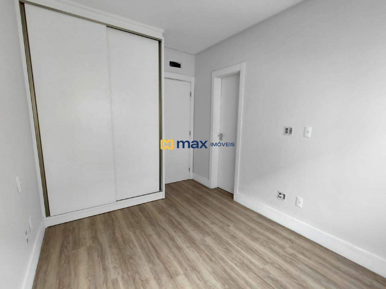 Apartamento para aluguel no São Pedro: Suíte 3