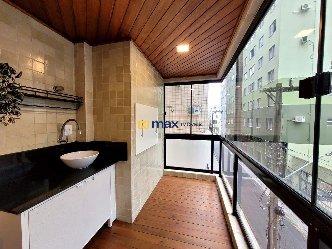 Apartamento para aluguel no Centro: