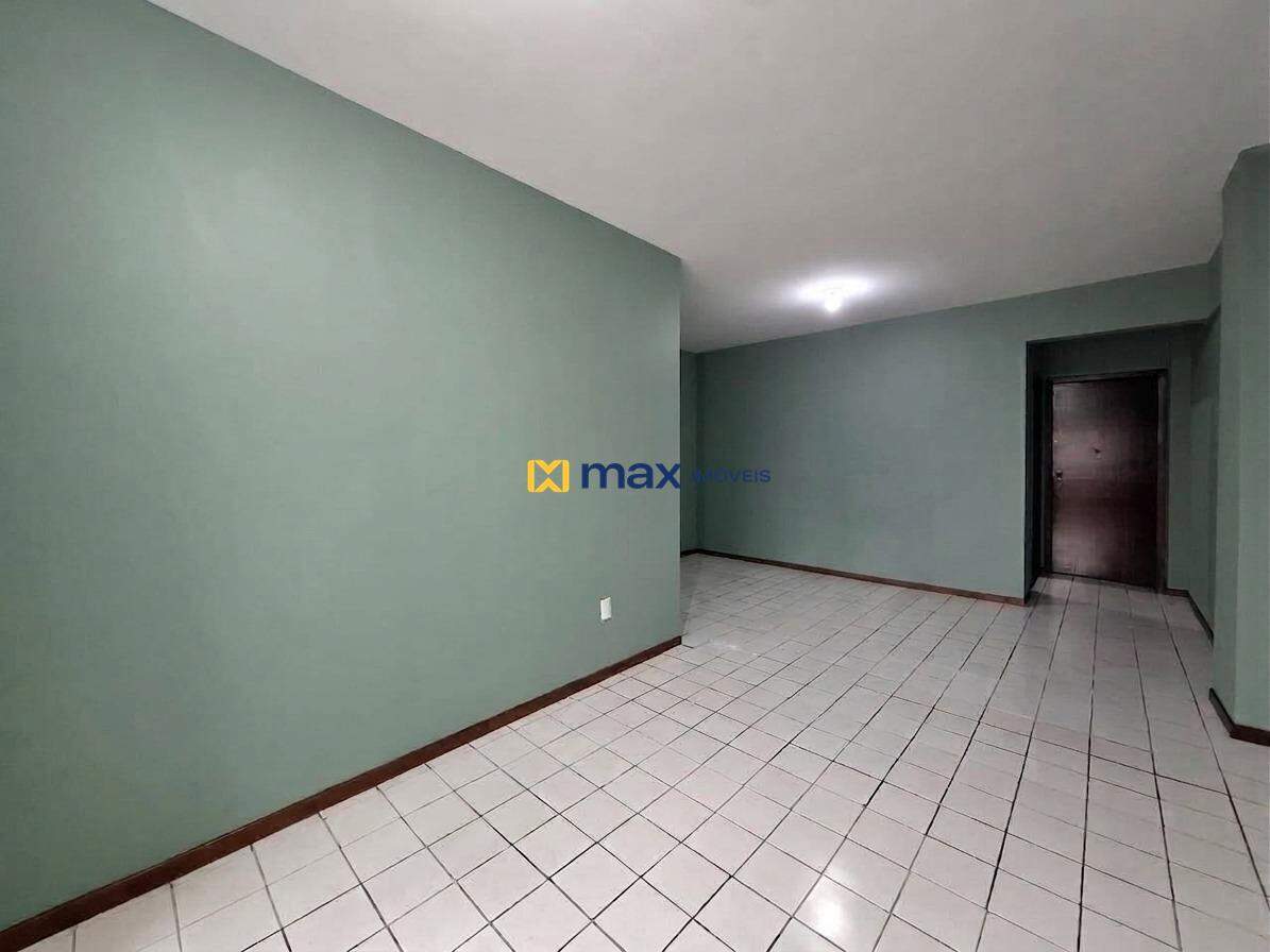 Apartamento à venda no Centro: sala