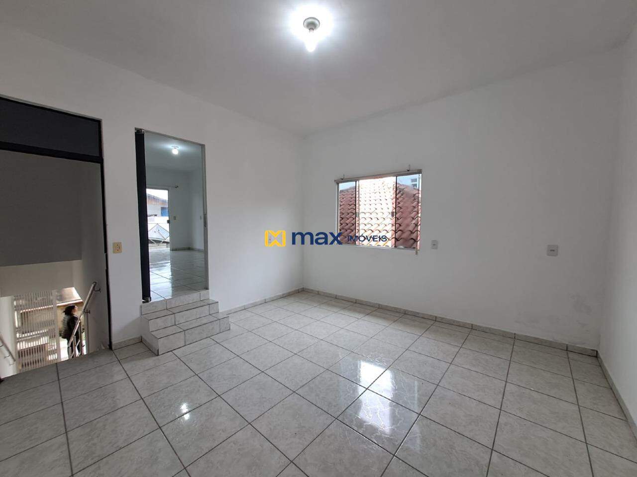 Casa para aluguel no Centro: Ante sala suite