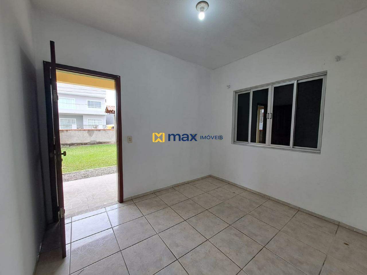 Casa para aluguel no Centro: Sala
