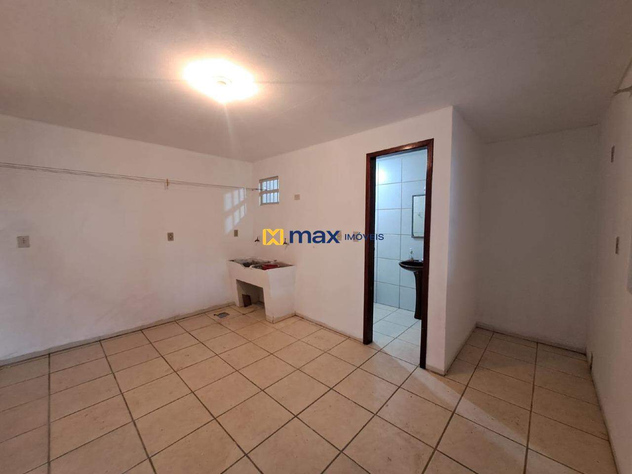 Casa para aluguel no Centro: Area de serviços