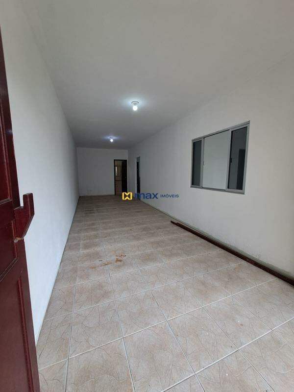 Casa para aluguel no Centro: Garagem